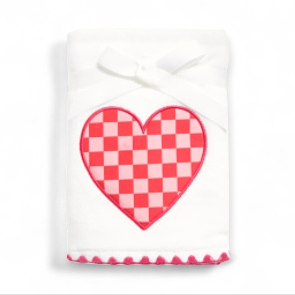 Kassadecor Red Checkered Heart‎ Shaped Design Valentine Thick Cotton Hand Towels